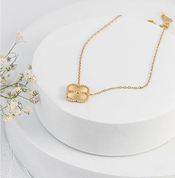 Inventive arts Anti-Tarnished Pendant set with Chain | Fashion Jewellery Sets Classic Necklace | Gifts for Sister, Valentine Gift of Wife & Girlfriend, Jewelry for Women & Girls