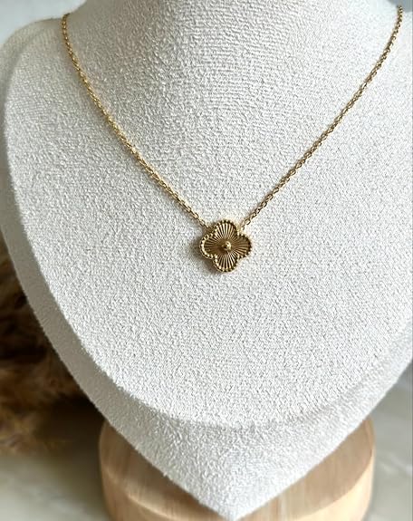 Inventive arts Anti-Tarnished Pendant set with Chain | Fashion Jewellery Sets Classic Necklace | Gifts for Sister, Valentine Gift of Wife & Girlfriend, Jewelry for Women & Girls